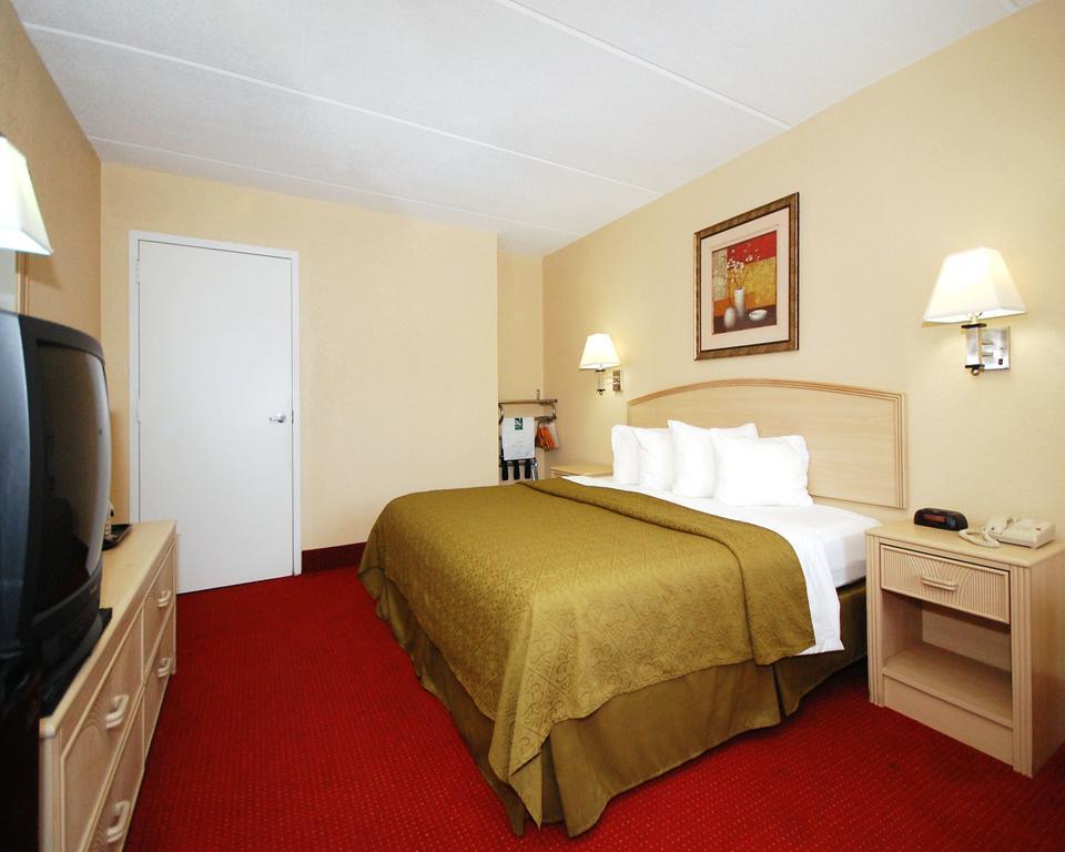 Quality Inn Selma - Smithfield Exteriör bild