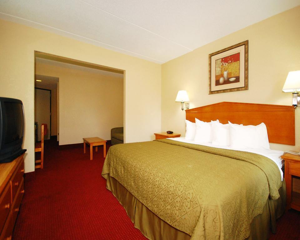 Quality Inn Selma - Smithfield Exteriör bild