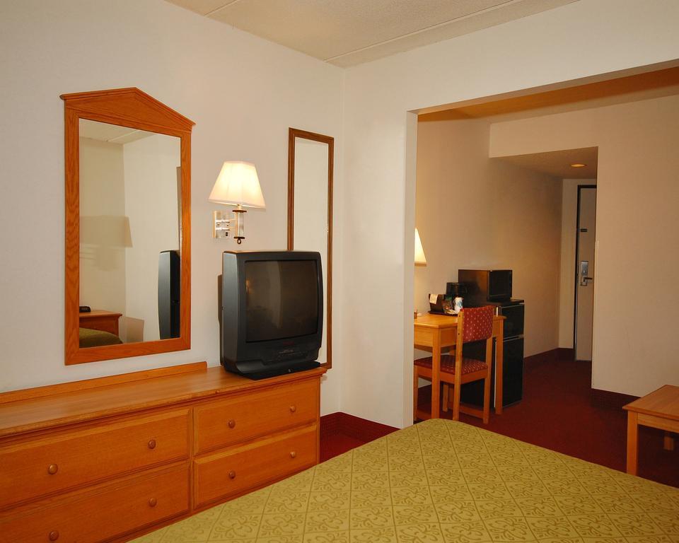 Quality Inn Selma - Smithfield Exteriör bild