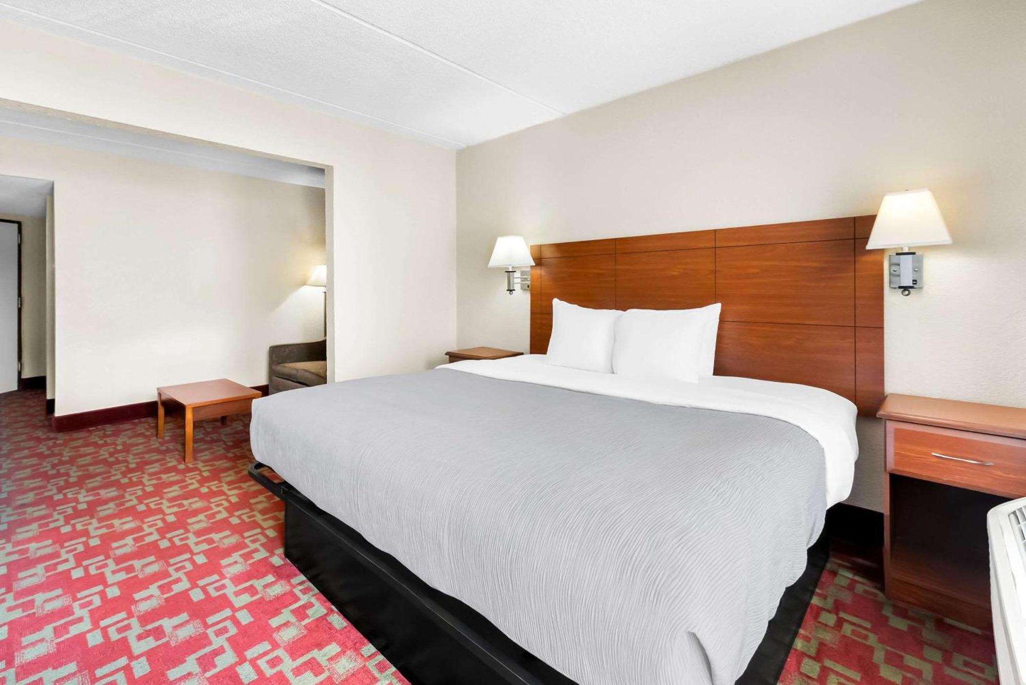 Quality Inn Selma - Smithfield Exteriör bild