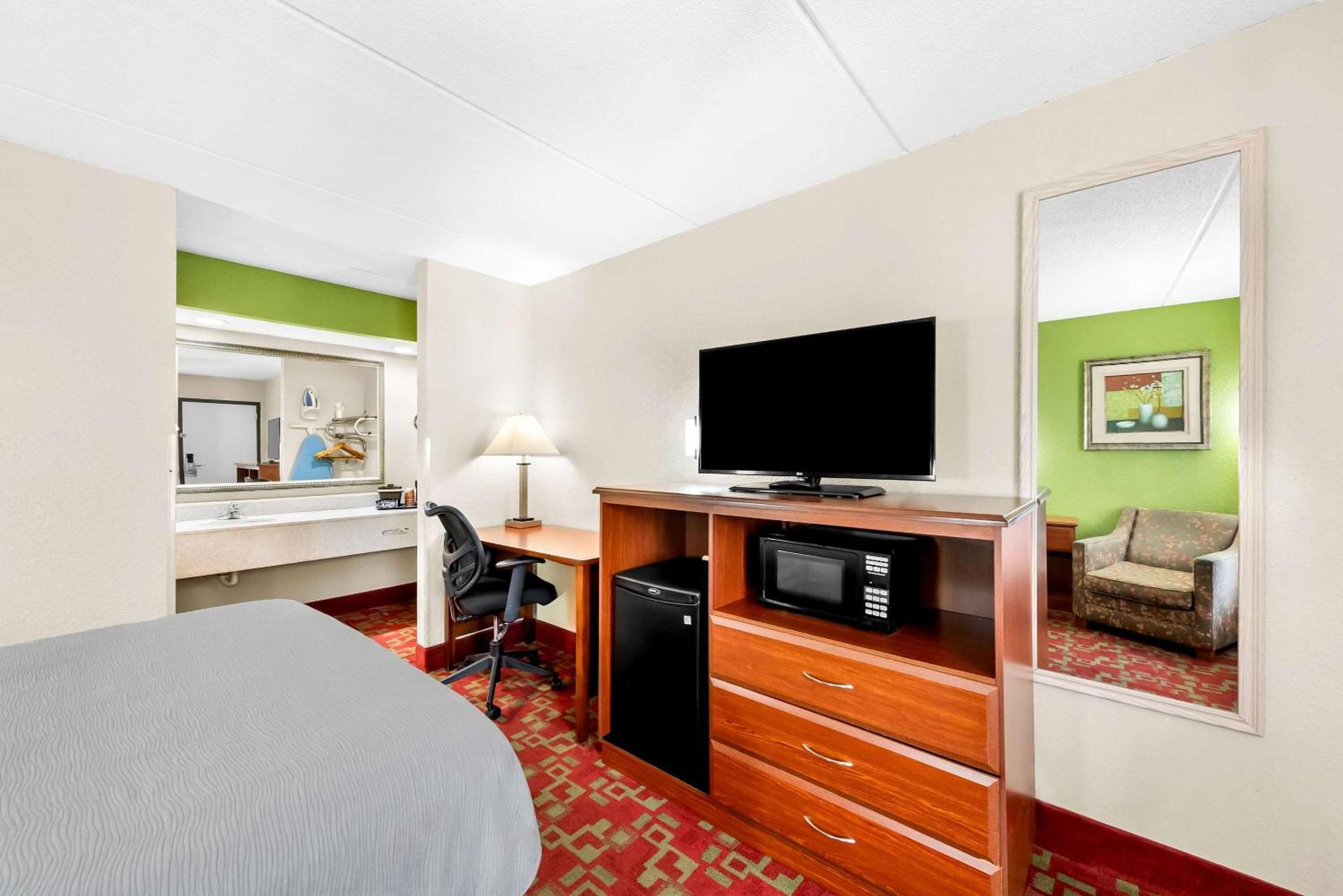 Quality Inn Selma - Smithfield Exteriör bild